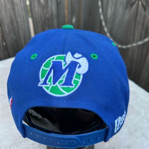 Vintage Dallas Mavericks NBA Snapback Hat Blue Unisex Adult - Picture 5 of 8